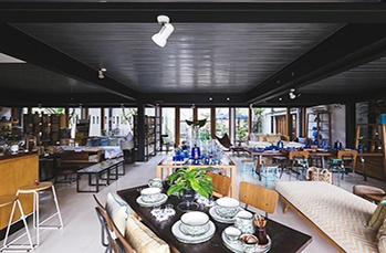 Cayenne Furniture Shop Kemang 4